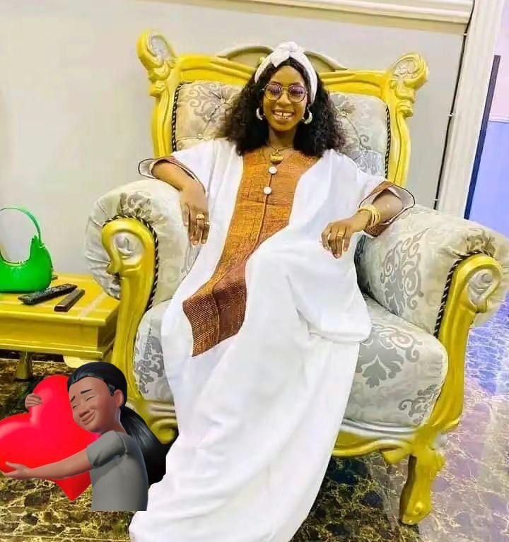 White Mikado with Aso Oke